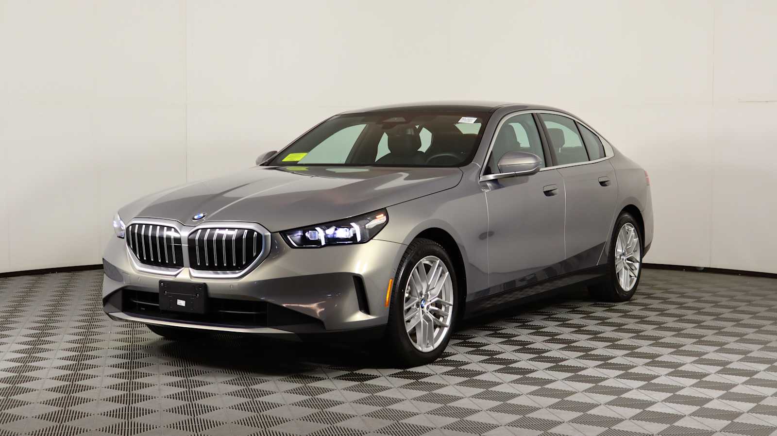 2024 Bmw 530i xDrive photo 3
