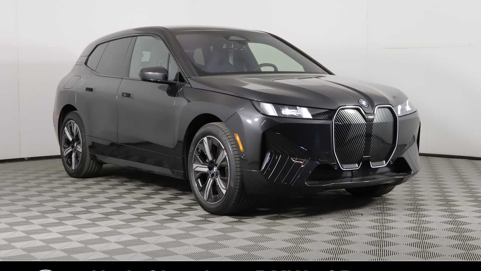 2026 BMW iX xDrive45's photo