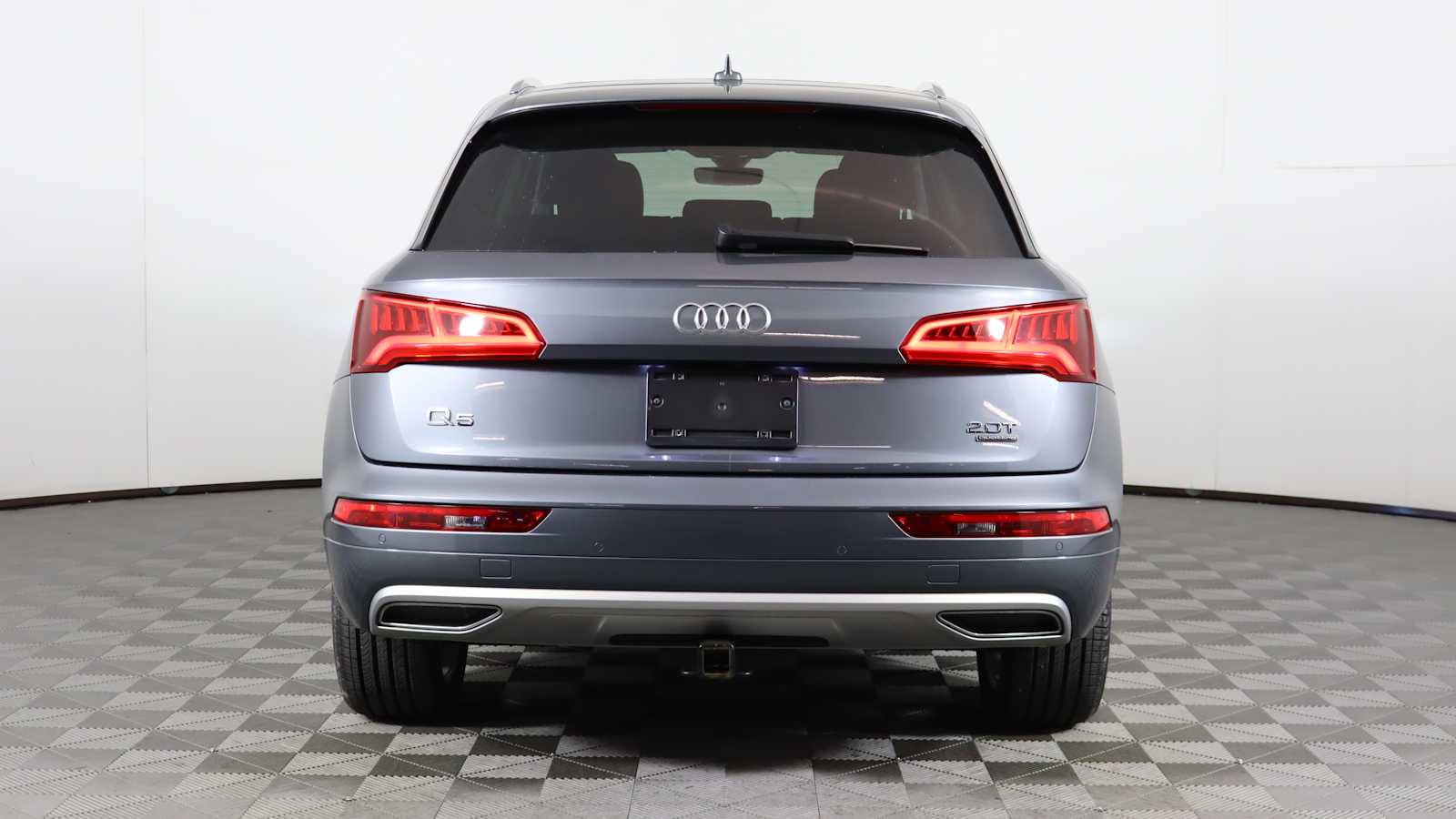used 2018 Audi Q5 car, priced at $23,528