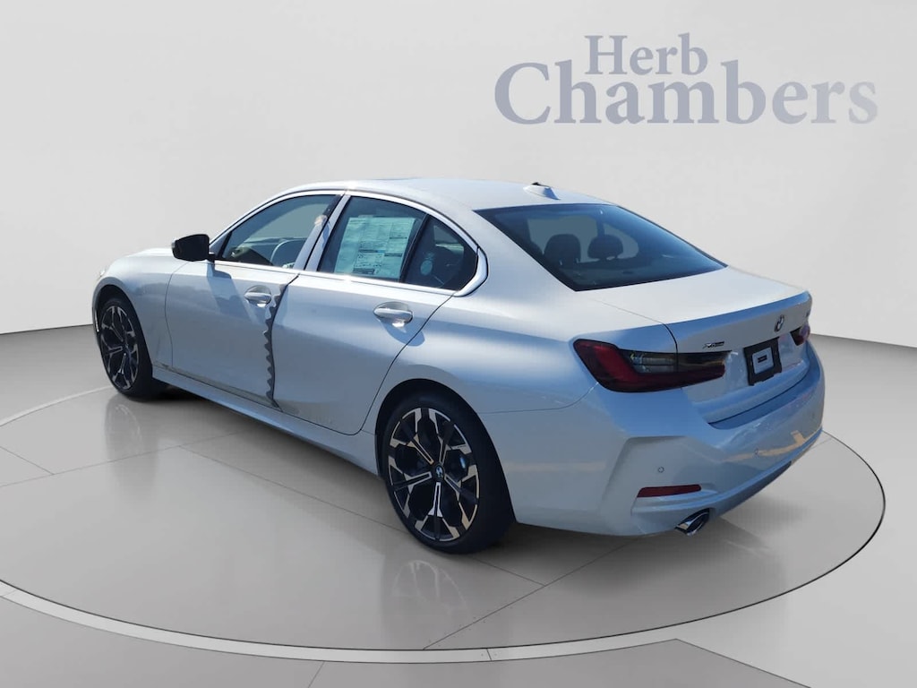 New 2026 BMW 330i xDrive Sedan