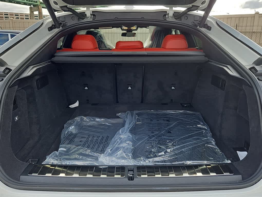 new 2026 BMW X6 M car, priced at $144,475