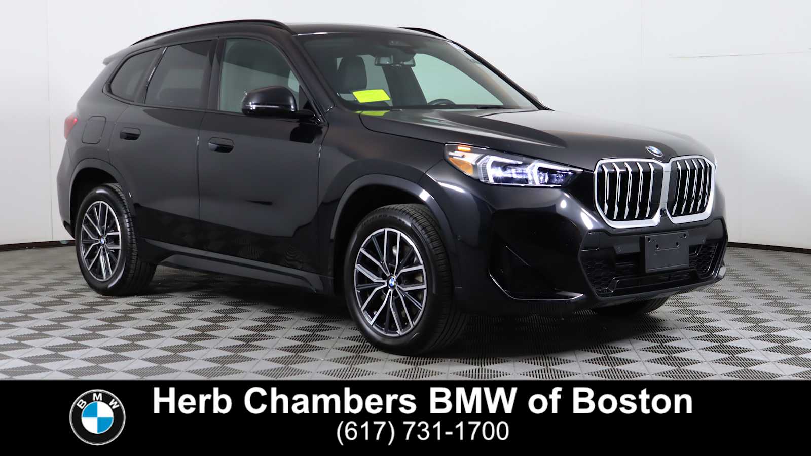 2023 BMW X1 28i's photo