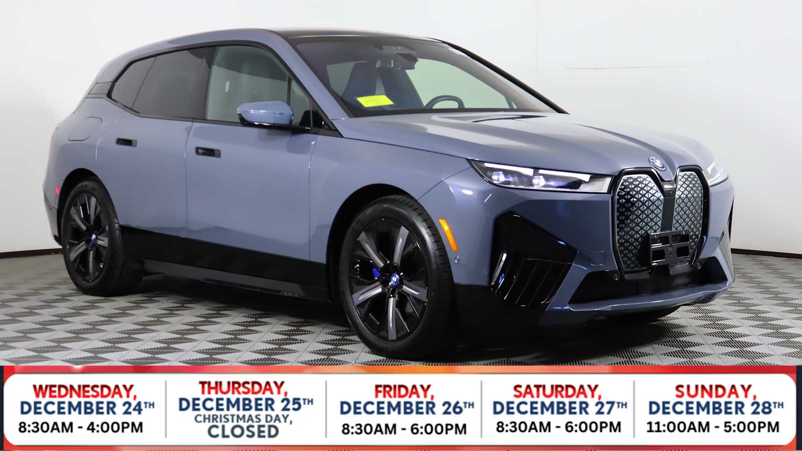 2023 BMW iX Base's photo