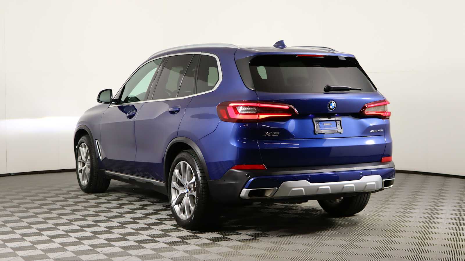 2023 Bmw X5 xDrive40i photo 2