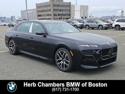 2025 BMW 760i xDrive Sedan