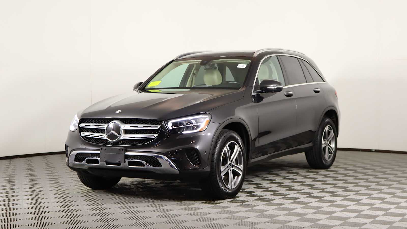 2021 Mercedes Benz GLC 300 4MATIC photo 3