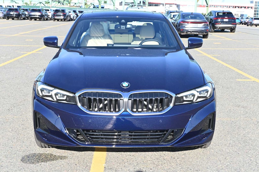 New 2026 BMW 330i xDrive Sedan