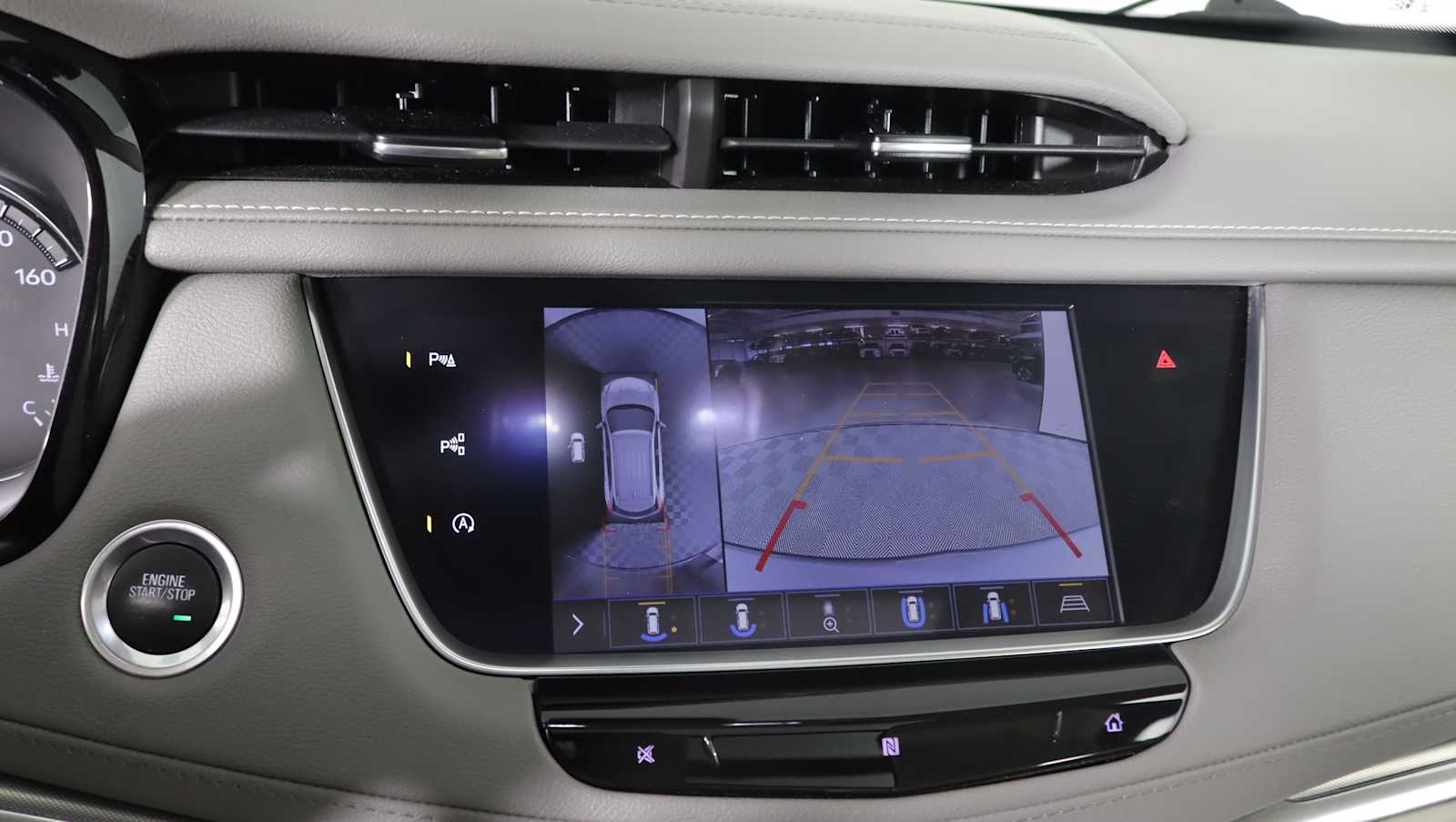 used 2020 Cadillac XT5 car, priced at $24,731