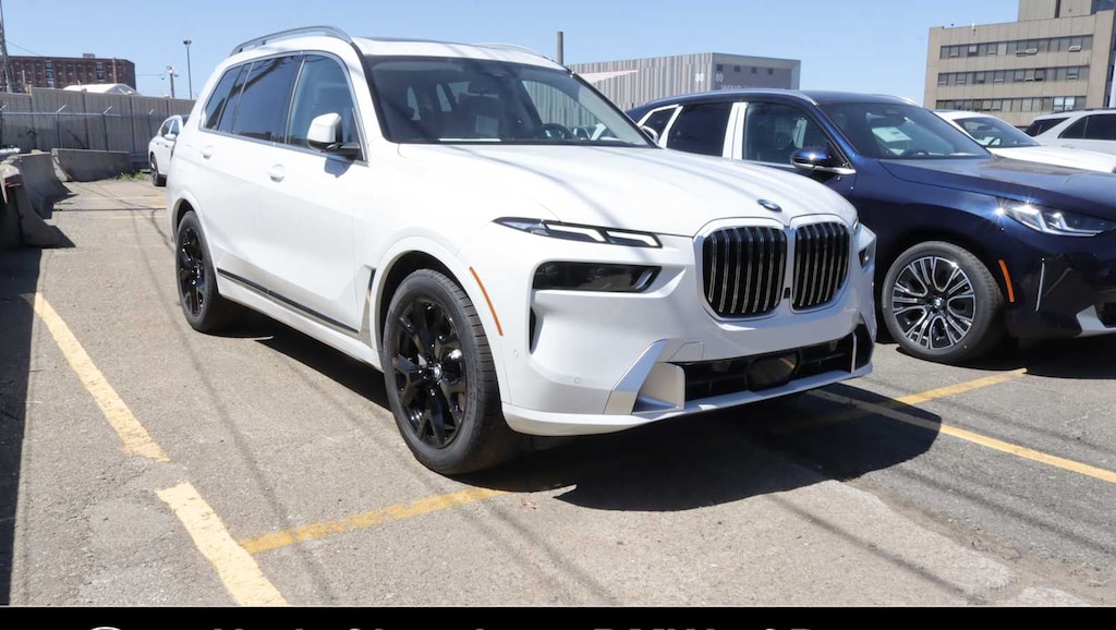 New 2026 BMW X7 xDrive40i SUV