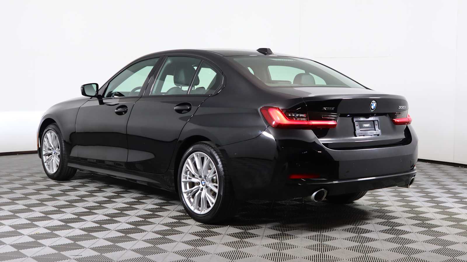 2023 Bmw 330i xDrive photo 4