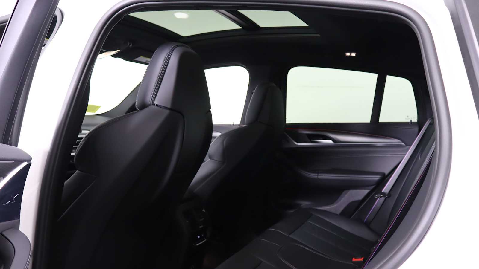 new 2025 BMW X4 M car, priced at $93,765