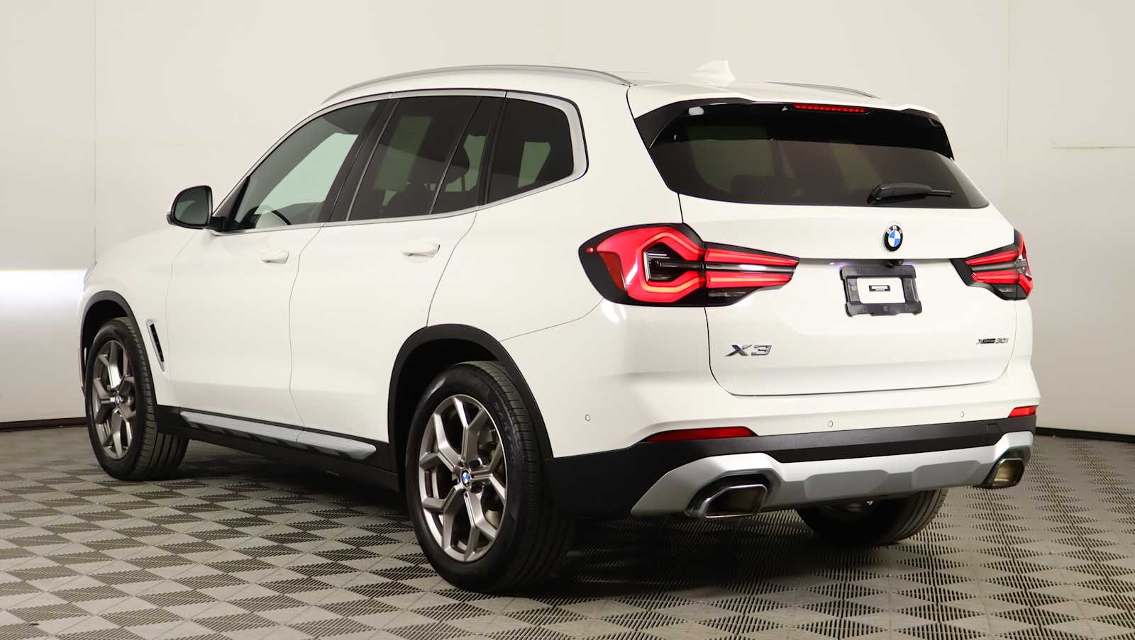 used 2023 BMW X3 car, priced at $37,872