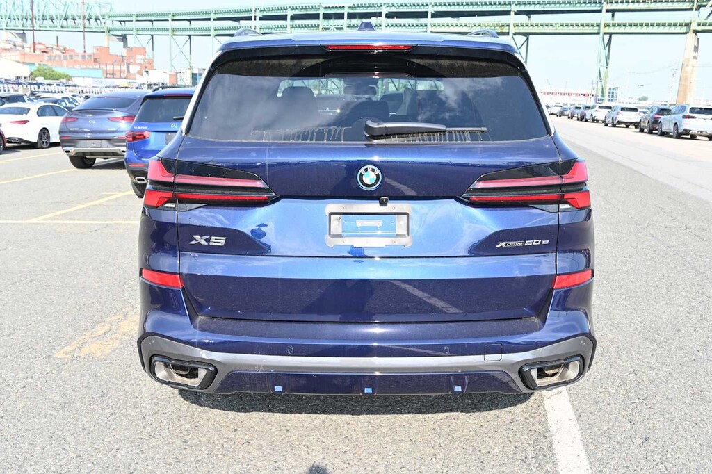 New 2026 BMW X5 PHEV xDrive50e SUV