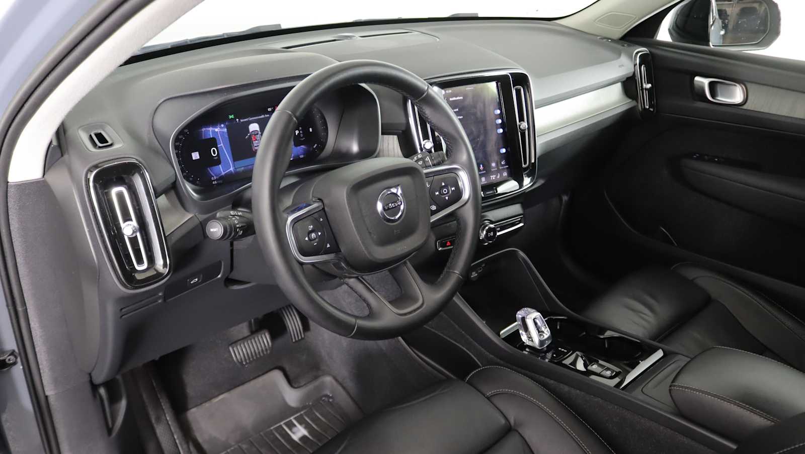 used 2023 Volvo XC40 car, priced at $29,775