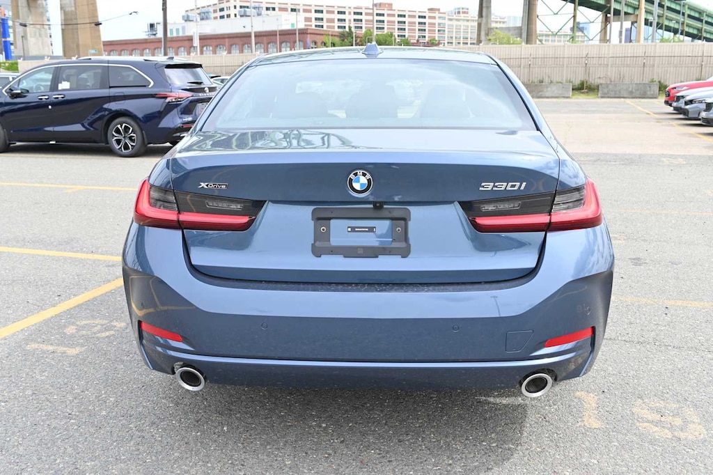 New 2026 BMW 330i xDrive Sedan