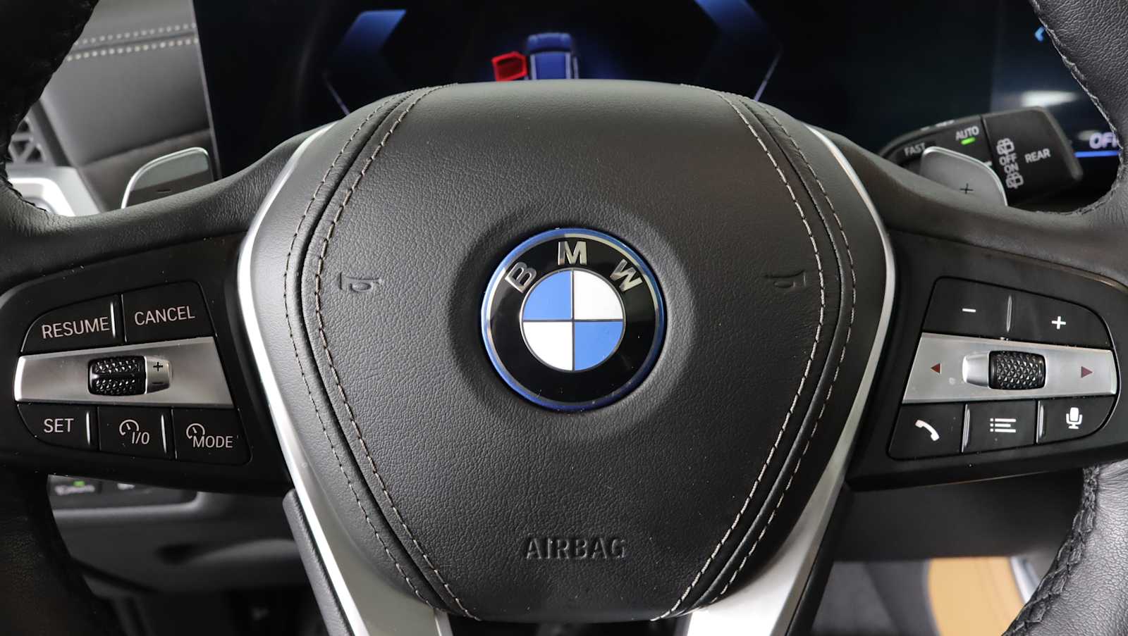 2026 BMW X5 50e - Photo 16
