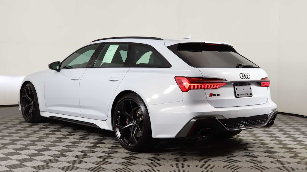 2024 Audi RS 6 Avant Performance photo 4