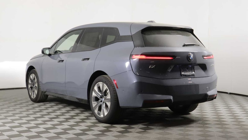 New 2026 BMW iX xDrive45 SUV