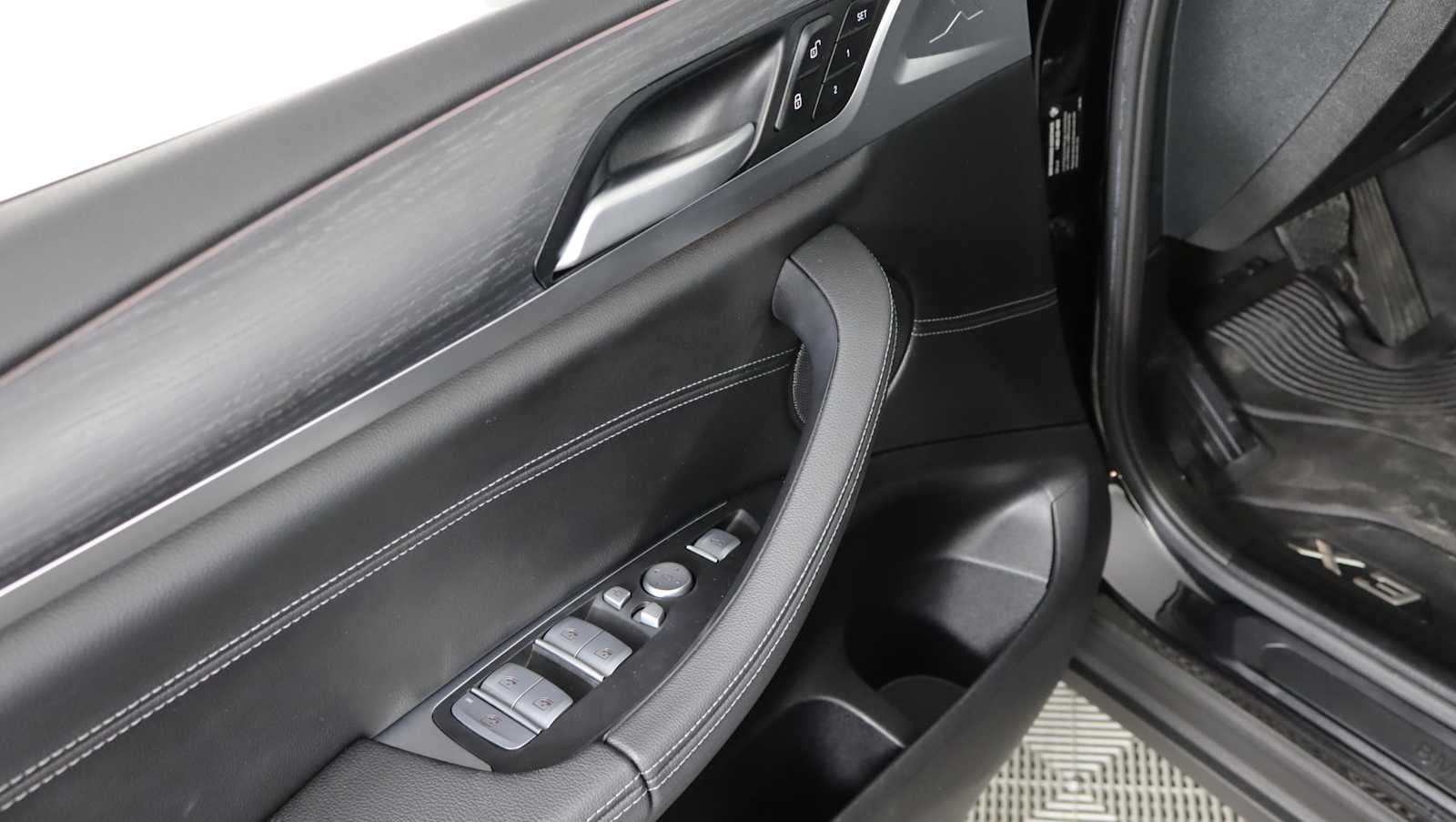 used 2023 BMW X3 car, priced at $36,973