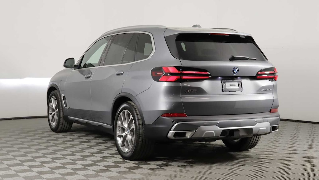 New 2026 BMW X5 PHEV xDrive50e SUV