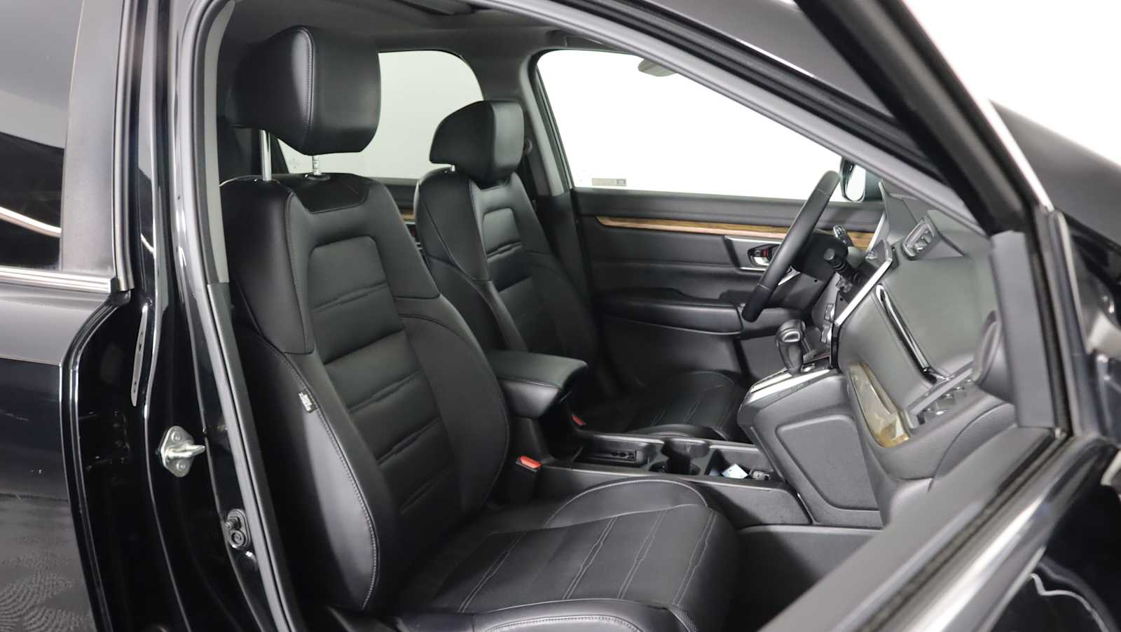 used 2018 Honda CR-V car, priced at $19,778