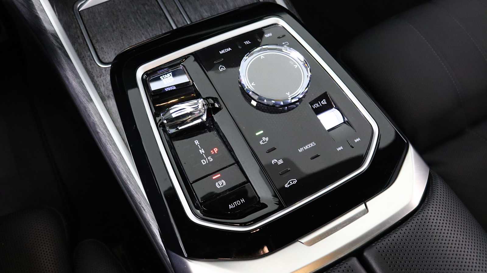 used 2023 BMW 760i car, priced at $71,592