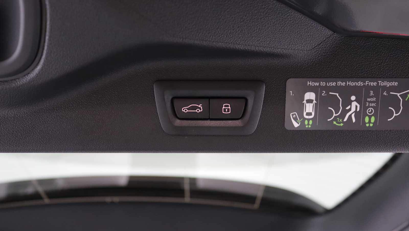 new 2026 BMW X7 car, priced at $106,485