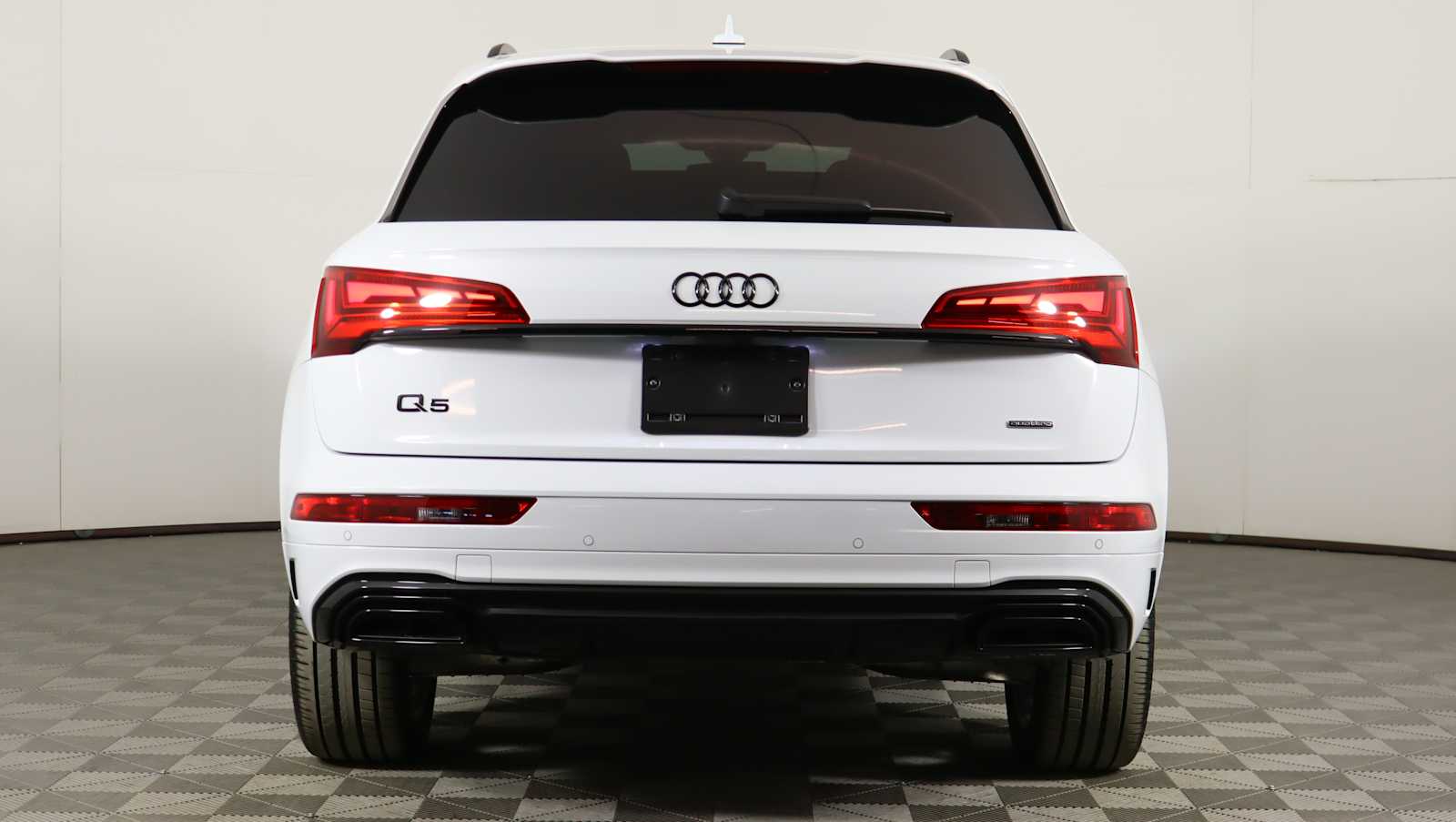 used 2024 Audi Q5 e car, priced at $43,658