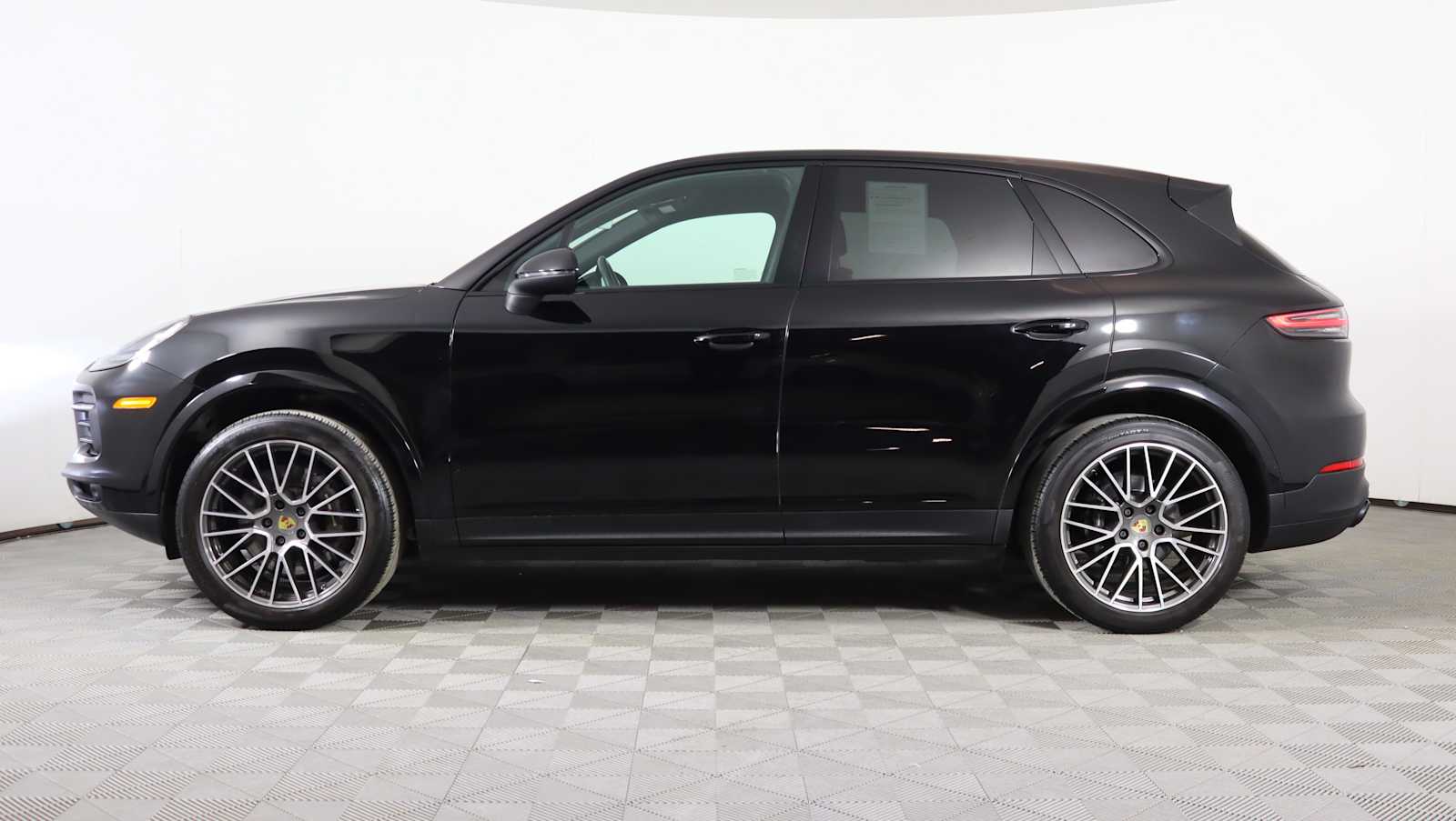 used 2022 Porsche Cayenne car, priced at $51,822