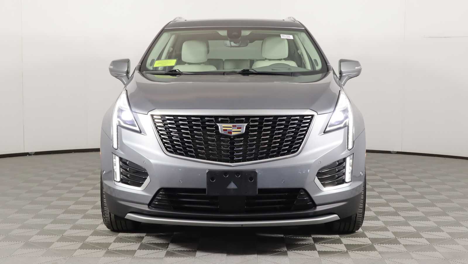 used 2020 Cadillac XT5 car, priced at $24,731