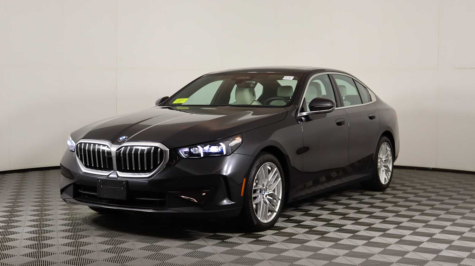 2024 Bmw 530i xDrive photo 3