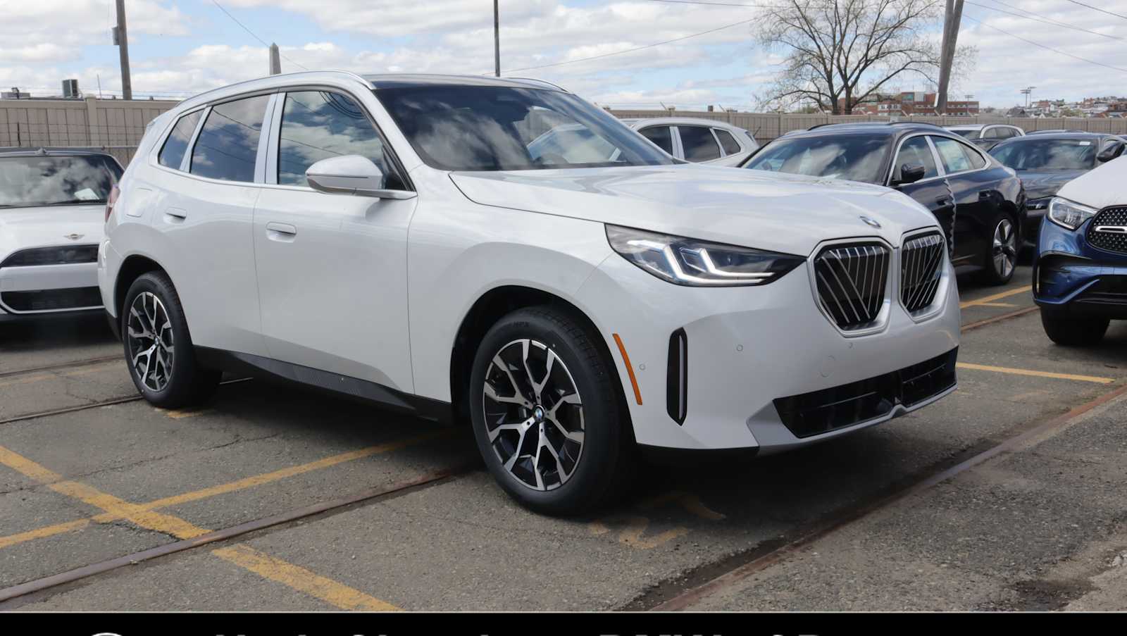 2026 BMW X3 30 XDRIVE's photo