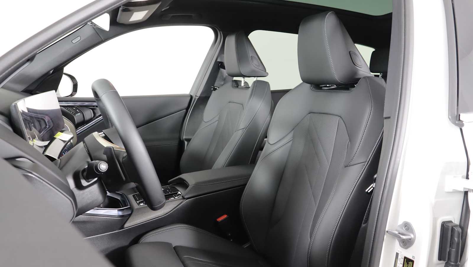 2025 BMW X3 30 - Photo 11