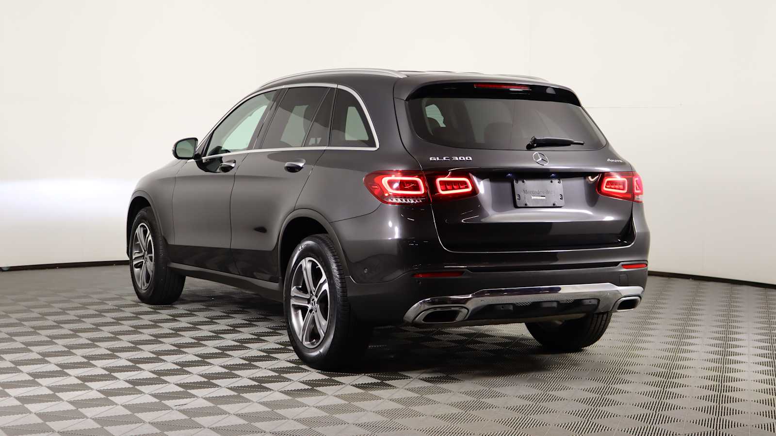 2021 Mercedes Benz GLC 300 4MATIC photo 4