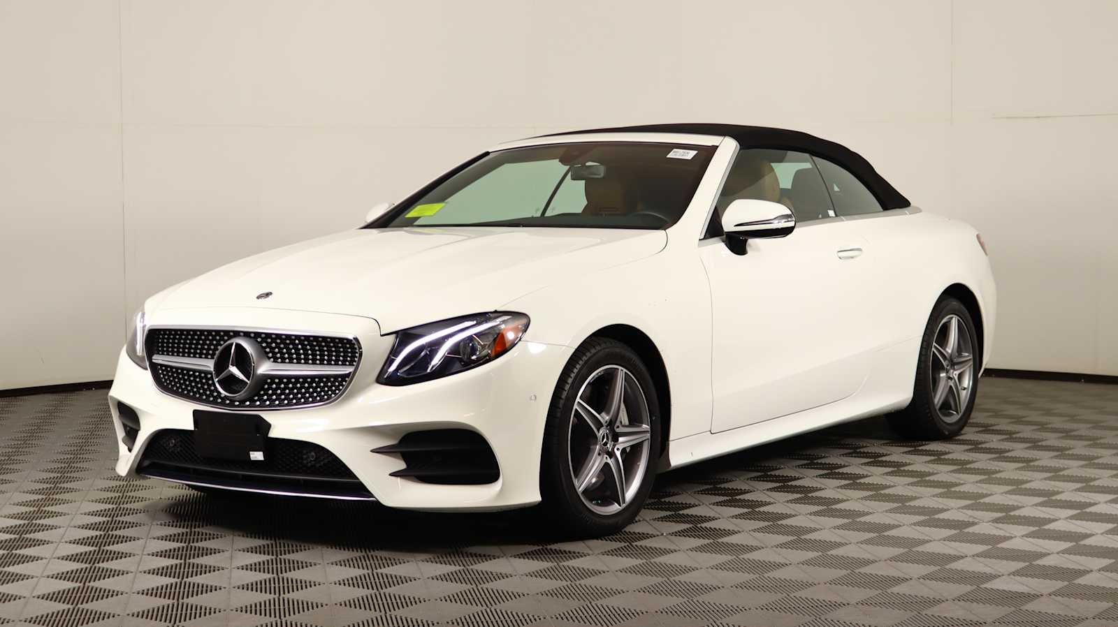 2018 Mercedes Benz E 400 4MATIC Cabriolet photo 2