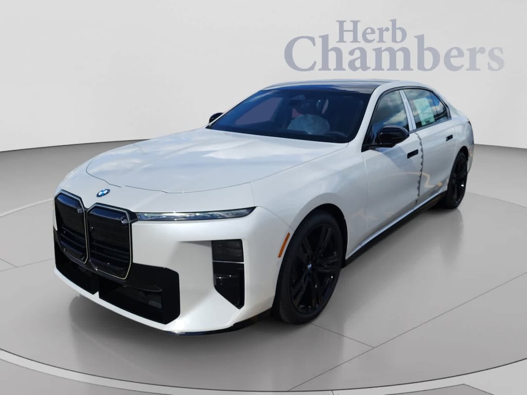 New 2027 BMW 740i xDrive Sedan