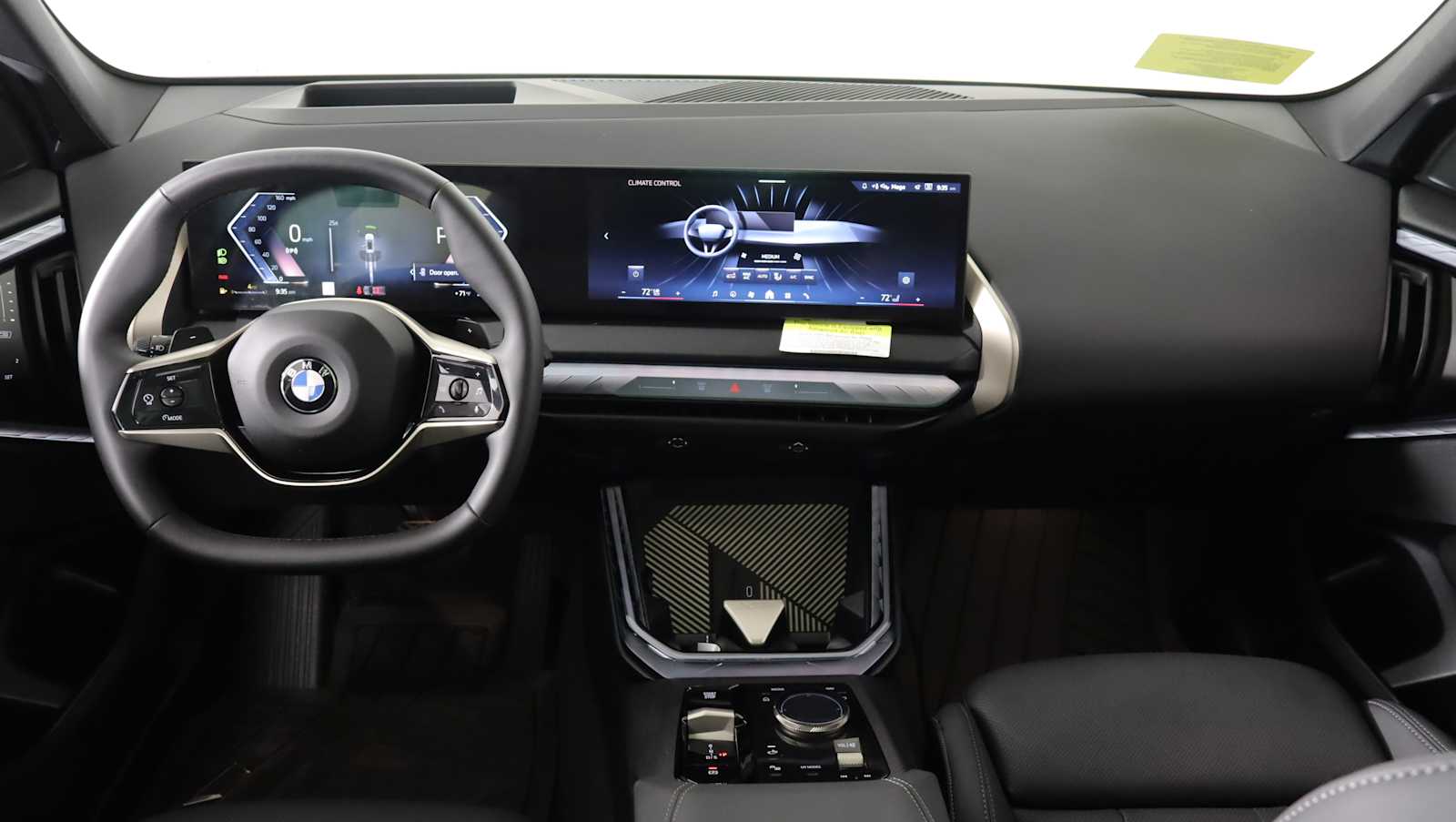 2025 BMW X3 30 - Photo 24