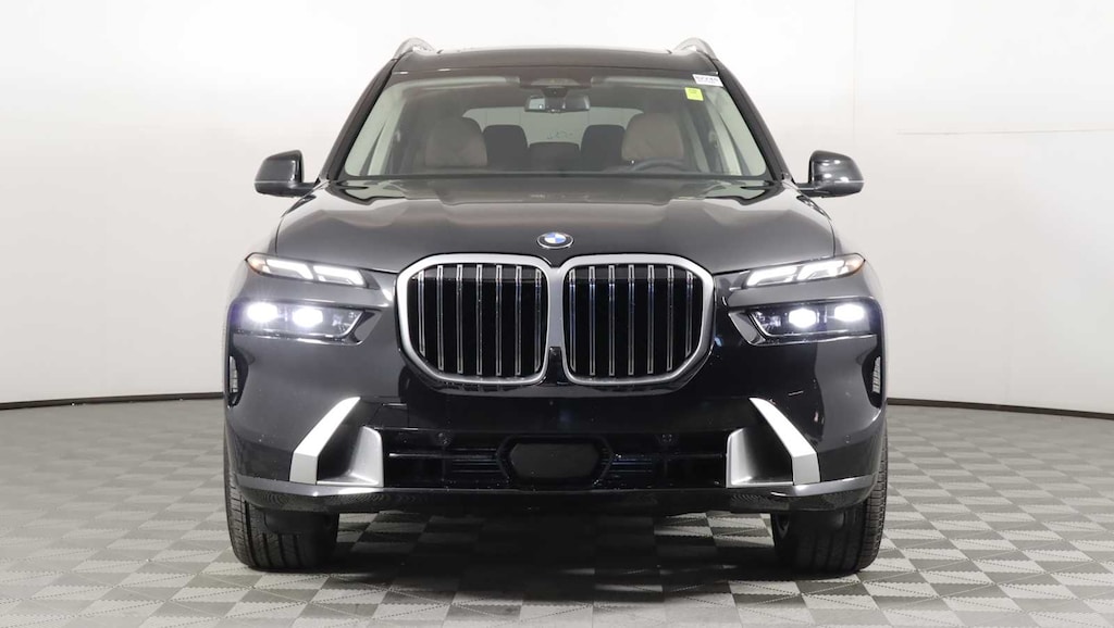 New 2026 BMW X7 xDrive40i SUV
