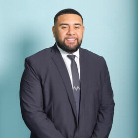 Staff member David Torres from ID_90c033