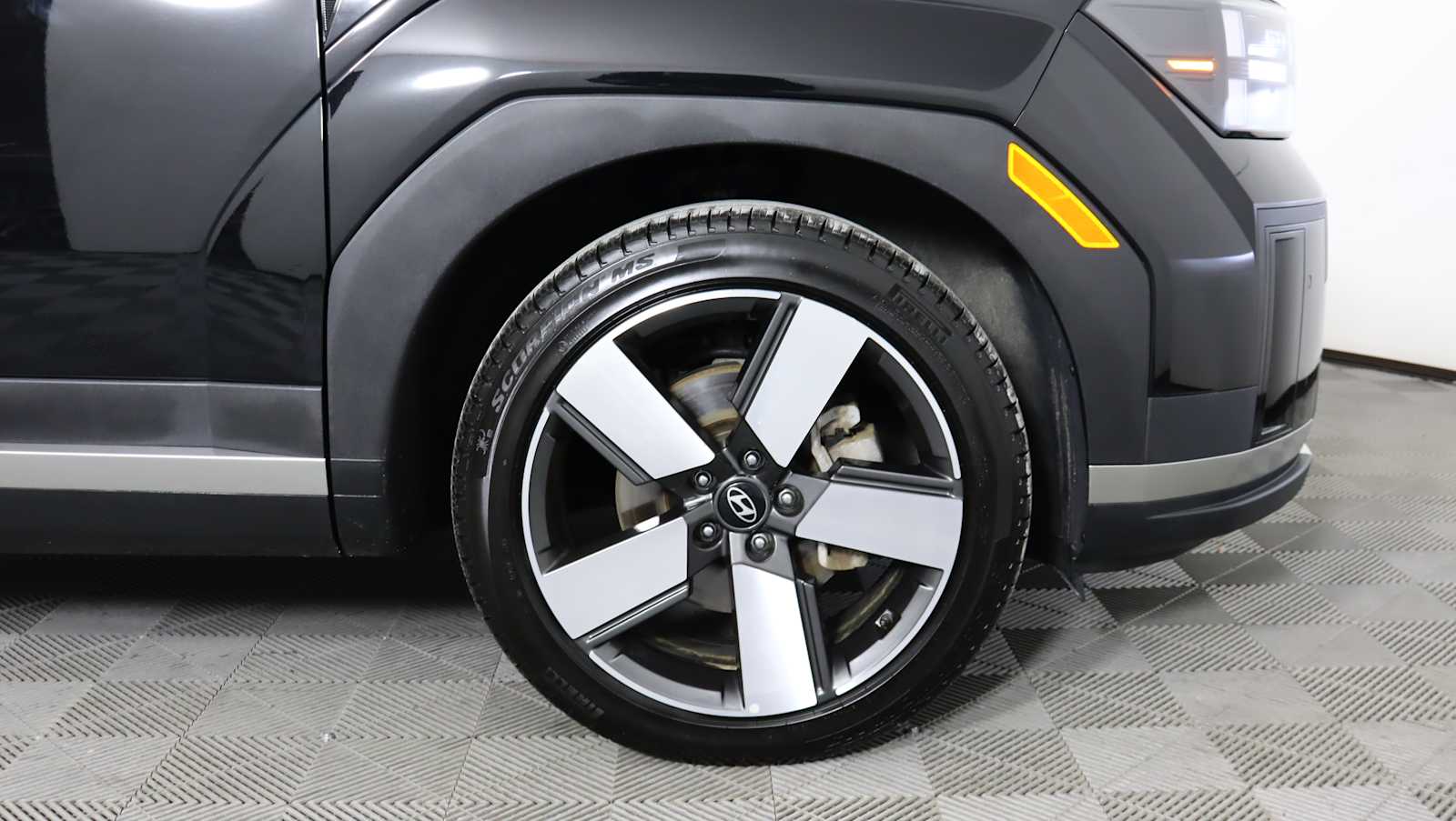 used 2024 Hyundai Santa Fe Hybrid car, priced at $36,634