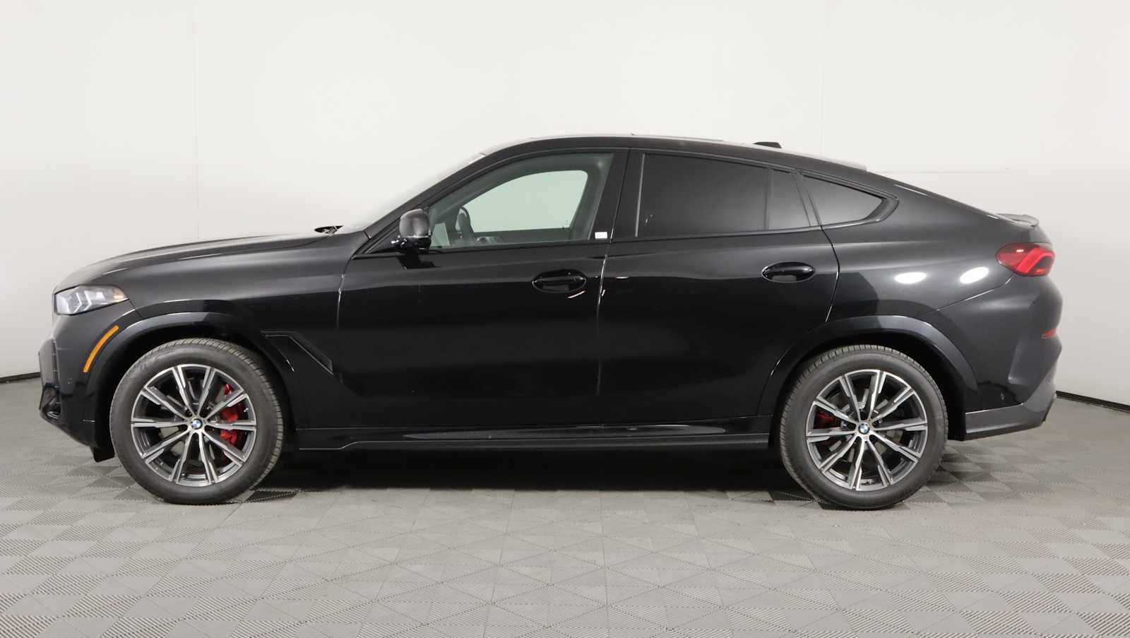 new 2026 BMW X6 car, priced at $87,225