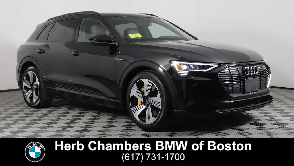 Used 2022 Audi e-tron Premium Plus SUV