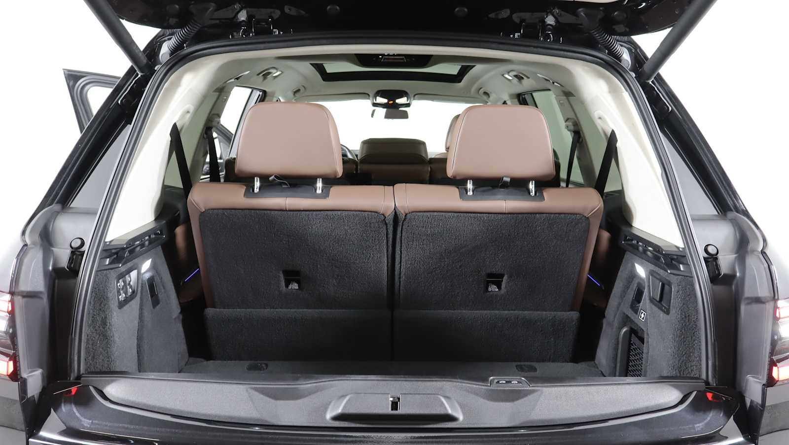 used 2024 BMW X7 car, priced at $58,597