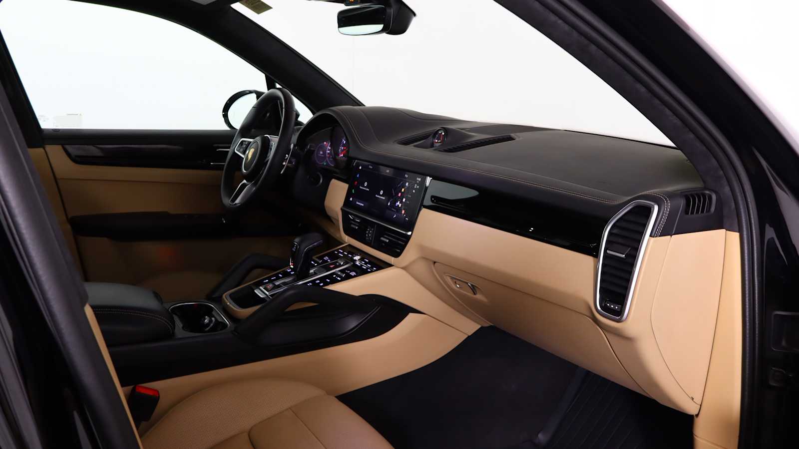 used 2023 Porsche Cayenne car, priced at $86,751