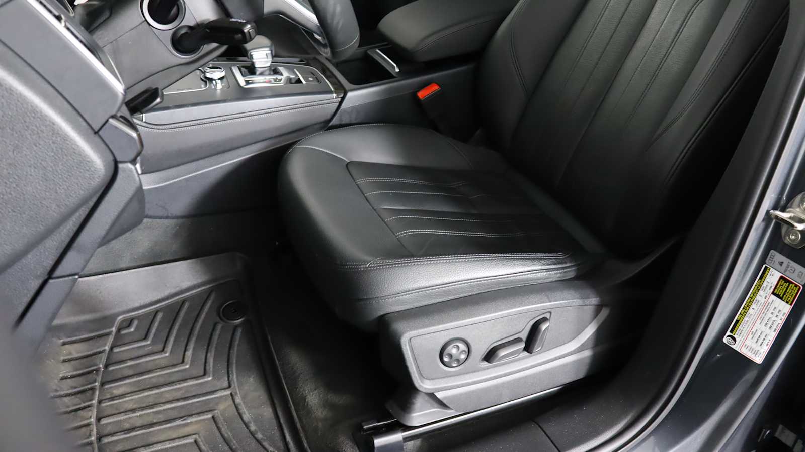 used 2018 Audi Q5 car, priced at $23,528