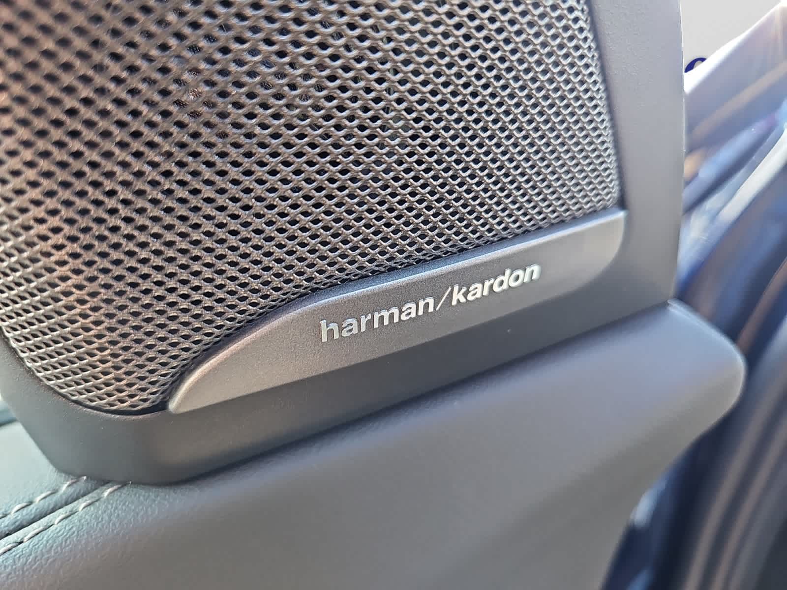 new 2026 BMW X7 car, priced at $105,700