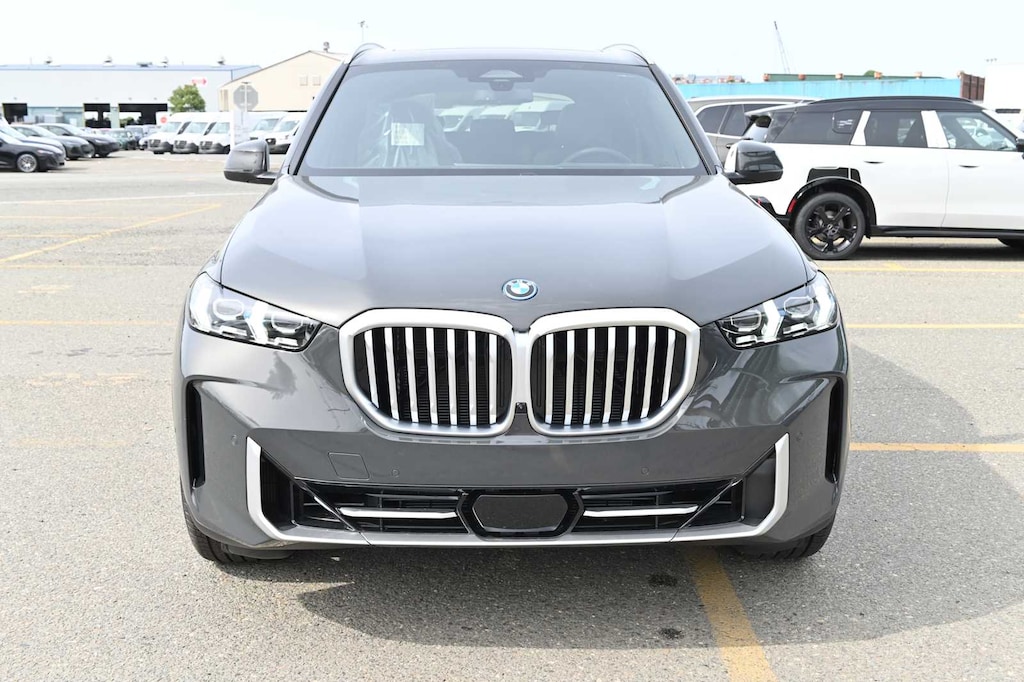 New 2026 BMW X5 PHEV xDrive50e SUV