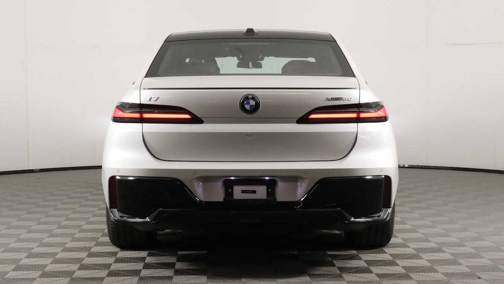 New 2026 BMW i7 xDrive60 Sedan