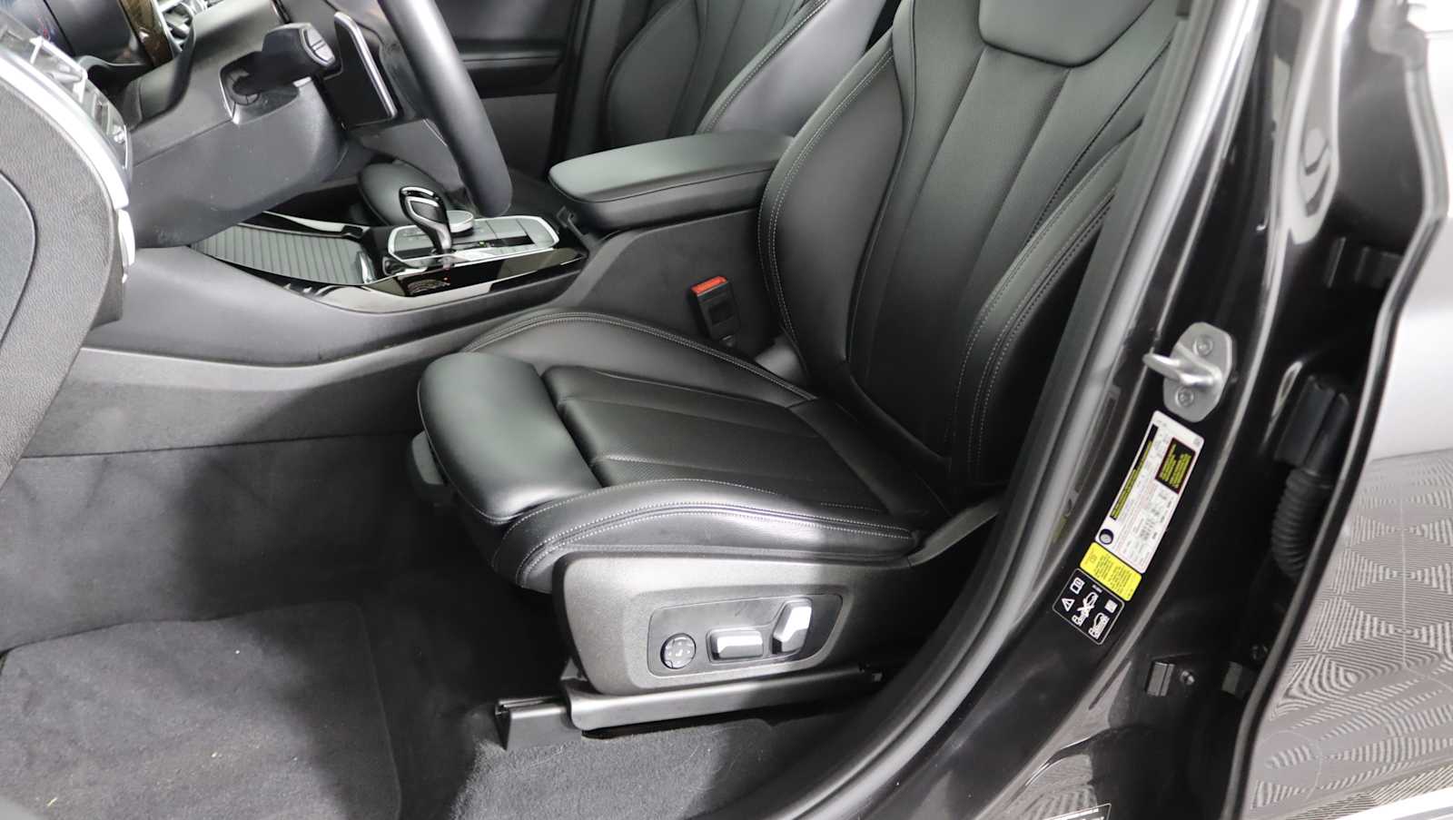 used 2023 BMW X3 car, priced at $38,596