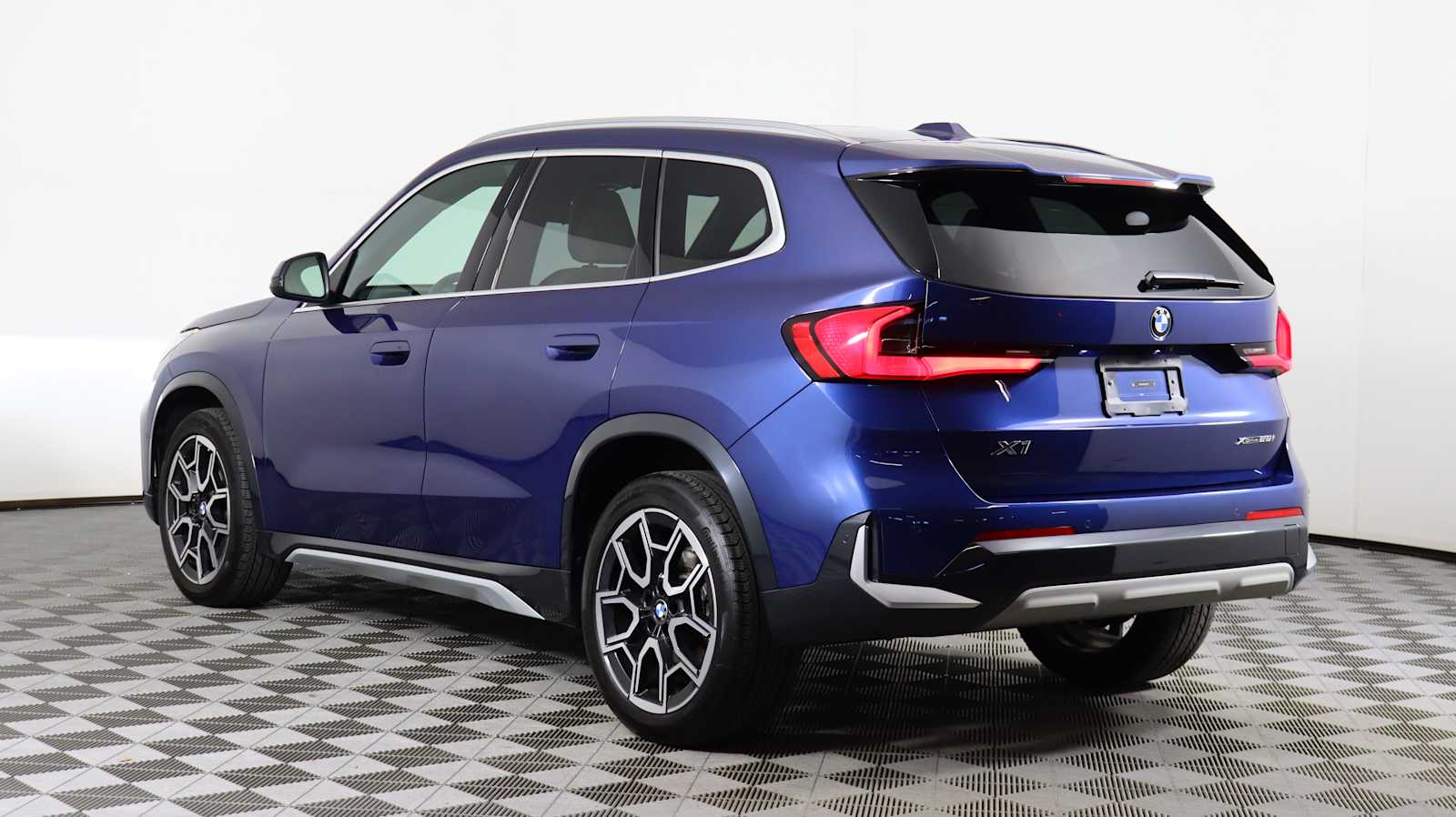 2025 Bmw X1 XDrive28i photo 4